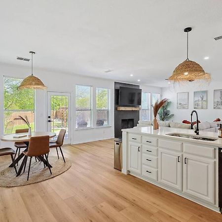 Villa Wellness Oasis 5Br W Pool + Huge Yard + Fire Pit Sachse Esterno foto