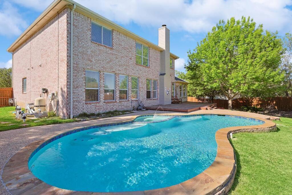Villa Wellness Oasis 5Br W Pool + Huge Yard + Fire Pit Sachse Esterno foto